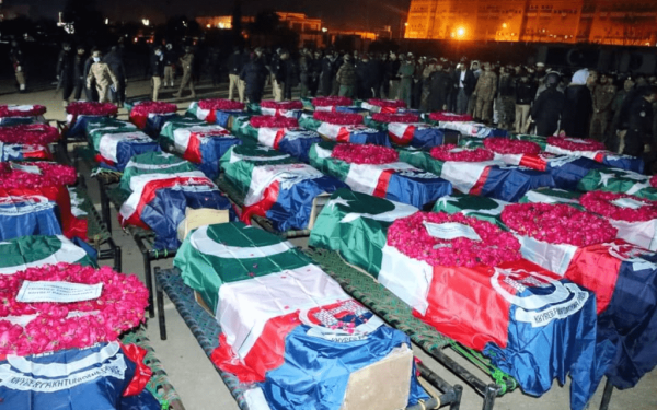 Πακιστάν: Τους 61 έφτασαν οι νεκροί από την επίθεση καμικάζι σε τέμενος στην Πεσαβάρ