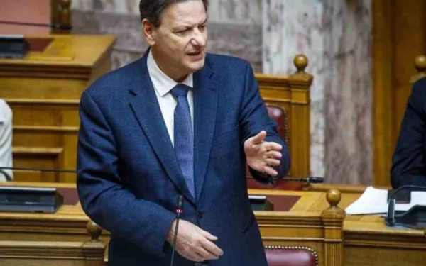 Θ. Σκυλακάκης: Αλλαγές σε Εξοικονομώ και Κοινωνικό Τιμολόγιο - Οι κίνδυνοι στις ενεργειακές επενδύσεις