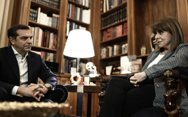 Τελείωσε η συνάντηση Σακελλαροπούλου-Τσίπρα - Αναμένεται δήλωση του προέδρου του ΣΥΡΙΖΑ