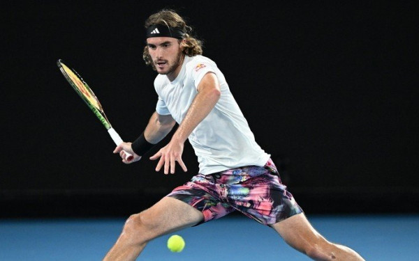 Τένις: «Καλπασμός» Τσιτσιπά στο Αυστραλιανό Όπεν (βίντεο)