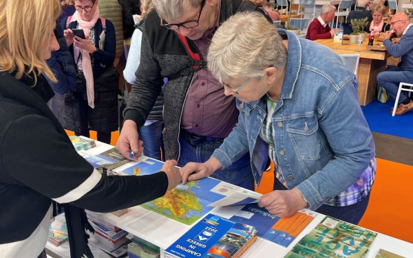 Η Χαλκιδική διεκδικεί την εμπιστοσύνη των Ολλανδών τουριστών (φωτ.)