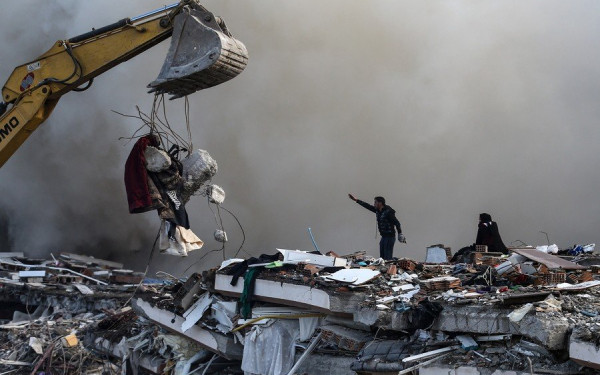 Σεισμός στην Τουρκία: Αυτή ήταν η πιο συγκλονιστική στιγμή - Δείτε το βίντεο