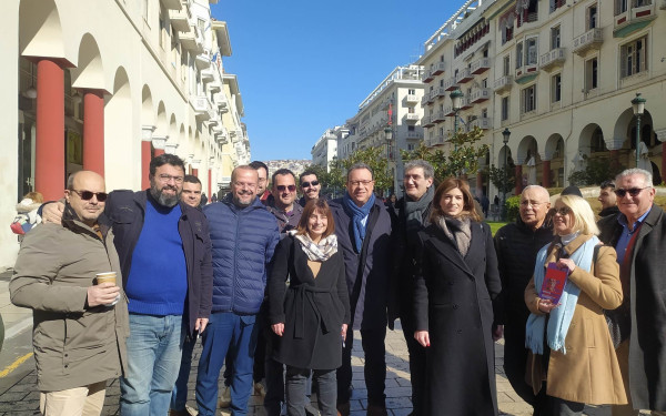 Περιοδεία κλιμακίου του ΣΥΡΙΖΑ- ΠΣ στο κέντρο της Θεσσαλονίκης