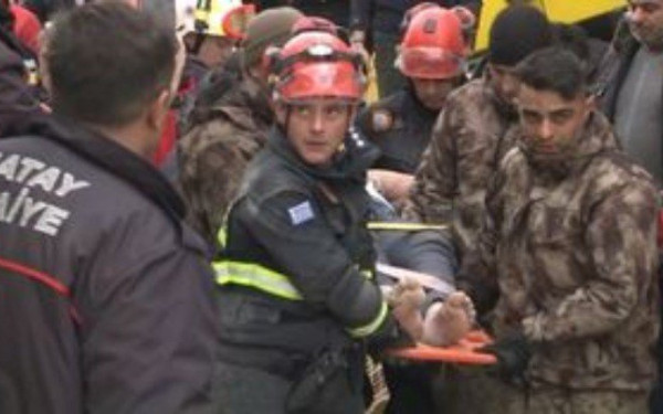 Τουρκία: Άλλη μια ζωή έσωσε η ΕΜΑΚ - Ανασύρθηκε ζωντανή η 20χρονη Αϊρίν