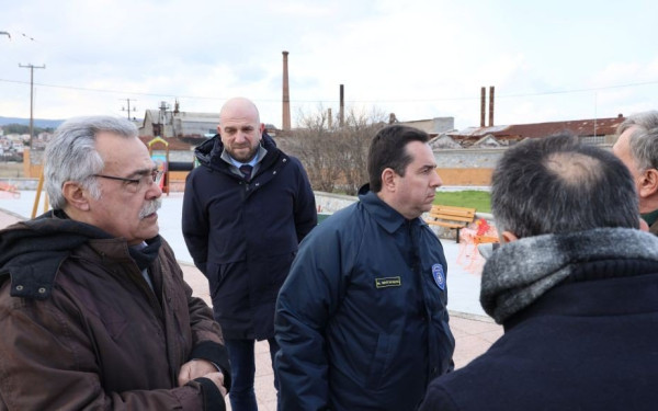 Αυτοψία Μηταράκη σε έργα στη Μυτιλήνη (φωτ.)