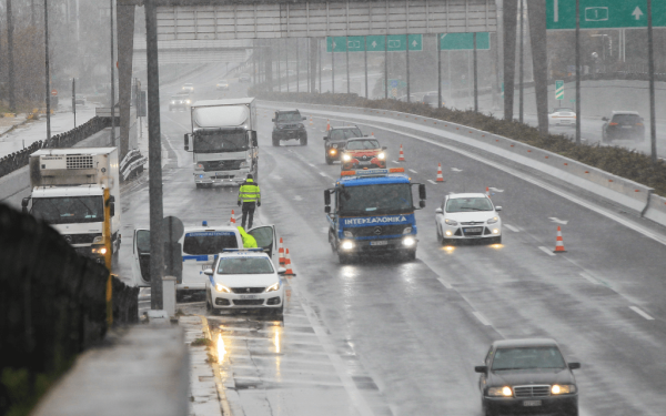 Άνοιξε η Εθνική Οδός Αθηνών - Λαμίας