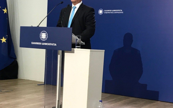 Γ. Οικονόμου: Δημιουργείται το πλαίσιο για αποϊδρυματοποίηση παιδιών με αναπηρία