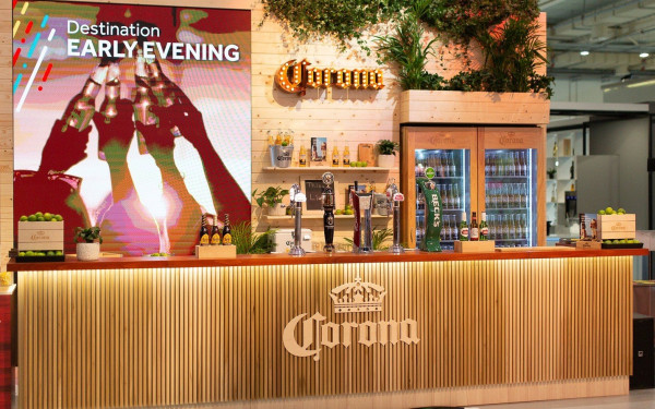 Η Coca-Cola Τρία Έψιλον εισέρχεται στην κατηγορία της μπύρας