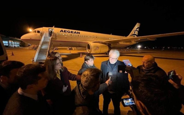 Έφτασαν στην Τουρκία, συνοδεία Στυλιανίδη, οι πρώτες δυο πτήσεις με ανθρωπιστική βοήθεια (φωτ.)