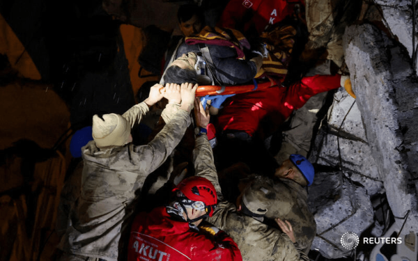 Η Κίνα εκταμιεύει 5,5 εκατ. ευρώ ως βοήθεια στους σεισμοπαθείς στην Τουρκία