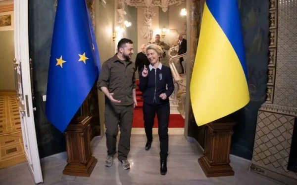 Ουκρανία: Στο Κίεβο η  Ούρσουλα φον ντερ Λάιεν 