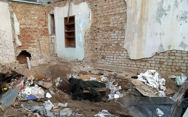 Θεσσαλονίκη: Ασυνείδητοι πετούν μπάζα και σκουπίδια σε οικόπεδα… αγνώστου ιδιοκτήτη - Ξεφόρτωσαν και μέσα σε δημοτικό πάρκινγκ (φωτ.)