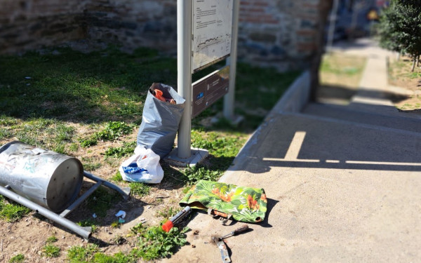 Σκουπιδότοπος η περιοχή του Ισλαχανέ, δίπλα στο βυζαντινό τείχος της Θεσσαλονίκης