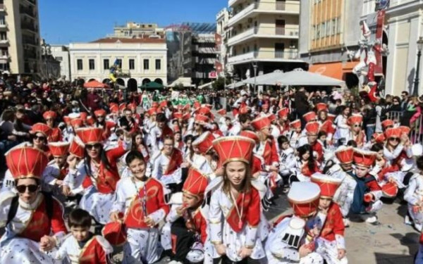 Πάτρα: Περισσότεροι από 15.000 μικροί καρναβαλιστές σήμερα στους δρόμους 