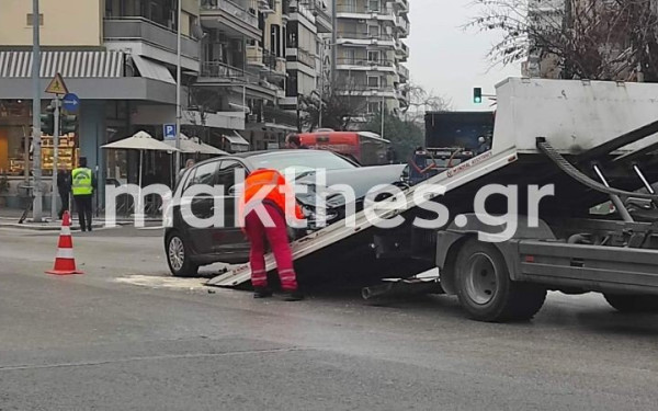 Θεσσαλονίκη: Φορτηγό συγκρούστηκε με αυτοκίνητο στην Τσιμισκή 