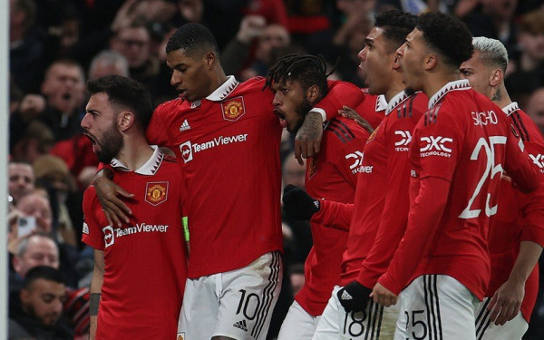 Europa League: Η ψυχωμένη Μάντσεστερ Γιουνάιτεντ απέκλεισε την Μπαρτσελόνα (βίντεο)