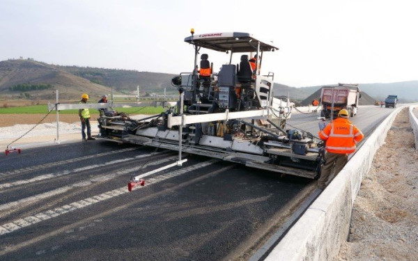 Αυτά είναι τα πρώτα 24 χλμ. του Ε-65 που δίνονται στην κυκλοφορία - Δείτε φωτογραφίες