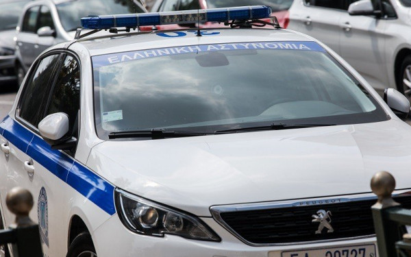 Τεχνίτης με κορονοϊό δεν έφευγε από το σπίτι εργοδότη κάνοντάς το «γυαλιά -καρφιά»!