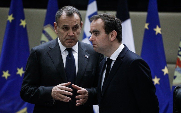 Συνάντηση του Ν. Παναγιωτόπουλου με τον Γάλλο ομόλογό του, Σ. Λεκορνί	