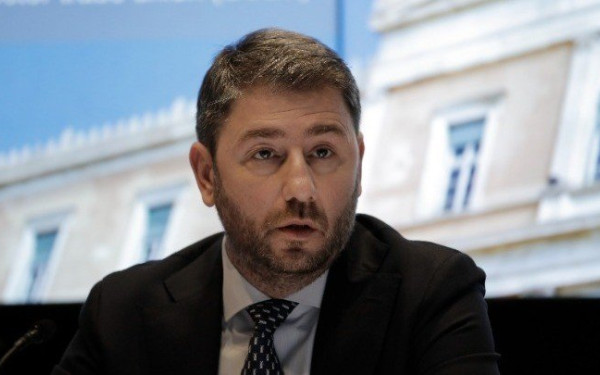 Ανδρουλάκης: «Ισχυρό ΠΑΣΟΚ, που θα δημιουργήσει τις συνθήκες μίας καλύτερης προοπτικής»