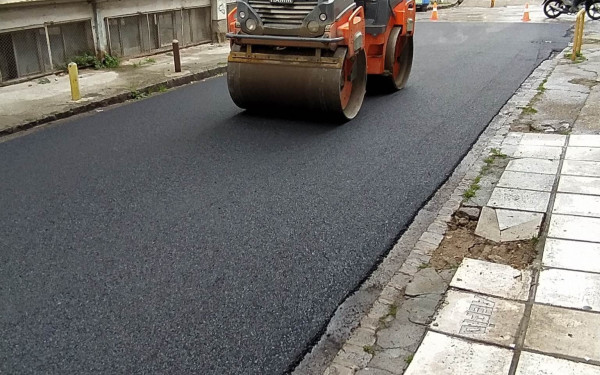 Δήμος Αμπελοκήπων - Μενεμένης: Συνεχίζονται οι ασφαλτοστρώσεις