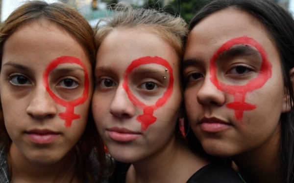 Βραζιλία: Κάθε έξι ώρες δολοφονείται μια γυναίκα!