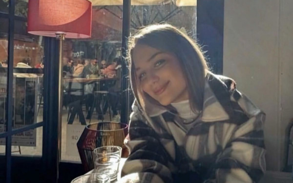 Η Λάρισα πενθεί την 21χρονη Κλαούντια - Η ειρωνεία της τύχης πίσω από το τραγικό τέλος της φοιτήτριας στο μοιραίο τρένο