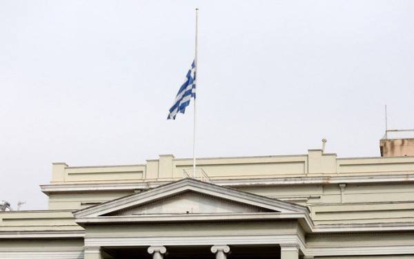 Σύγκρουση τρένων στα Τέμπη: Τριήμερο εθνικό πένθος κήρυξε ο Κυριάκος Μητσοτάκης