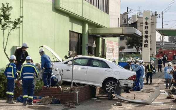 Ιαπωνία: Σκοτώθηκαν 2 ηλικιωμένες έξω από νοσοκομείο - Τις πάτησε ηλικιωμένη οδηγός (βίντεο)