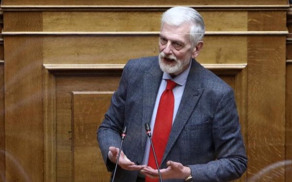 ΣΥΡΙΖΑ - ΠΣ: Επίθεση στην κυβέρνηση για τον μοιραίο σταθμάρχη