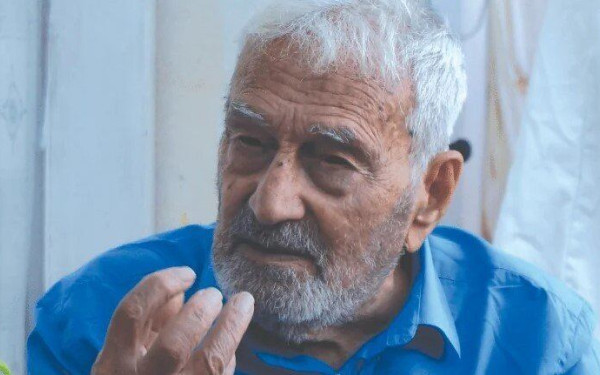 Πέθανε ο συγγραφέας Αλέξης Πάρνης