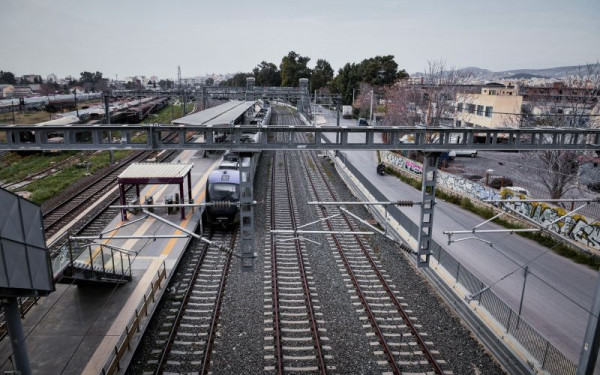 Ο OΣΕ απαντά στον Αλ. Τσίπρα: Η ενιαία Τηλεδιοίκηση της Λάρισας άρχισε να φθίνει και να υπολειτουργεί από το 2015