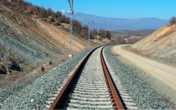 Τα τρένα που δε... σφυρίζουν, η σήραγγα Τ6 και οι καθυστερήσεις στο Νέο Πολύκαστρο - Ειδομένη