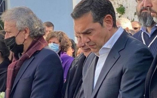 Αταλάντη: Παρουσία Τσίπρα και Σταϊκούρα η κηδεία της 28χρονης αδικοχαμένης Ελπίδας (βίντεο, φωτ.)