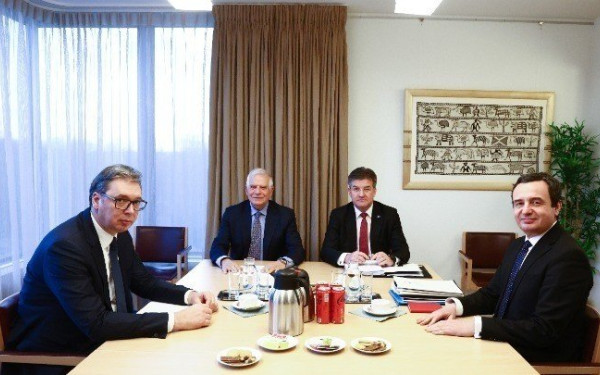 Κόσοβο-Σερβία: Αμοιβαία αναγνώριση ζητά ο Άλμπιν Κούρτι