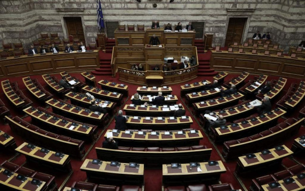 Αυτοί είναι οι 300 της νέας Βουλής: Ποιους εκλέγουν τα κόμματα στη Θεσσαλονίκη