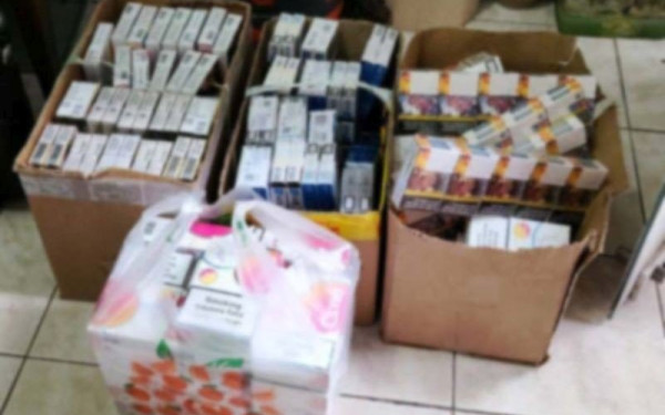 Θεσσαλονίκη: Έκρυβε 1.730 πακέτα με λαθραία τσιγάρα στο σπίτι του στην Ξηροκρήνη (φωτ.)