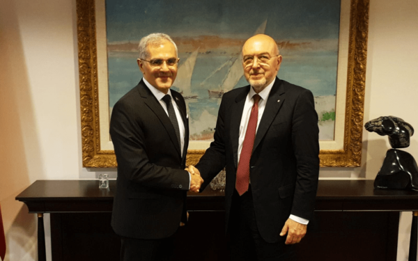 Συνάντηση Τσαβούσογλου-Φραγκογιάννη στην Άγκυρα