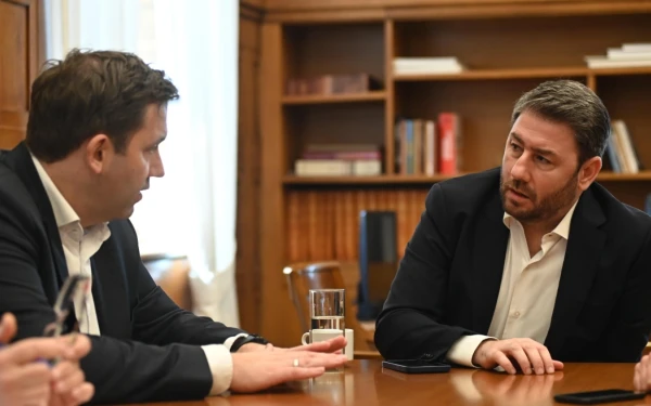 Με τον πρόεδρο του SPD συναντήθηκε ο Νίκος Ανδρουλάκης