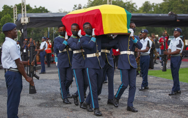 Γκάνα: Θρήνος στην κηδεία του Κριστιάν Ατσού που σκοτώθηκε στο σεισμό στην Τουρκία (βίντεο, φωτ.)