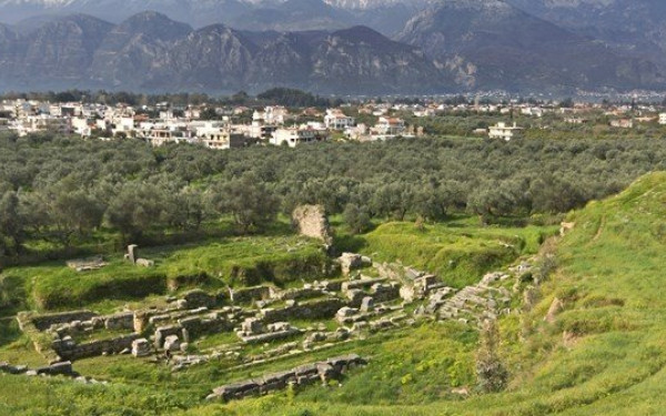 Σύσκεψη για τη θωράκιση αρχαιολογικών χώρων ενόψει της αντιπυρικής περιόδου	