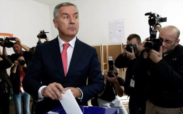 Εκλογές στο Μαυροβούνιο: Ο Τζουκάνοβιτς αντιμέτωπος με τον νεαρό οικονομολόγο Γιάκοβ Μιλάτοβιτς στον β΄ γύρο