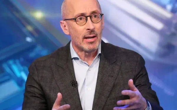 Ελληνικής καταγωγής ο νέος CEO στη Silicon Valley Bank, μετά την κατάρρευση - Ποιος είναι ο Τιμ Μαγιόπουλος (βίντεο)