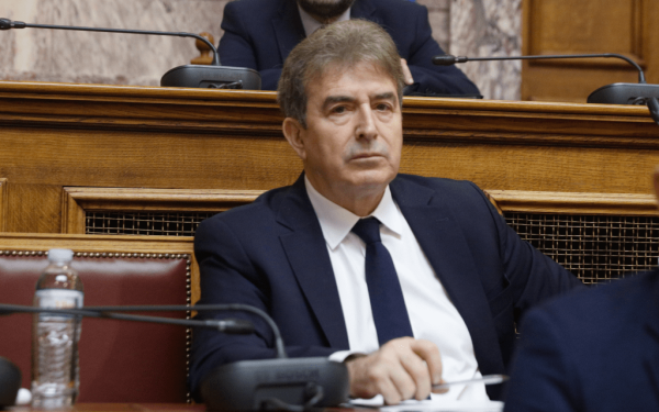 Μ. Χρυσοχοϊδης: “Εκσυγχρονίζουμε την Ελληνική Αστυνομία για να την φέρουμε στον 21ο αιώνα” - Oι αντιδράσεις στη Βουλή