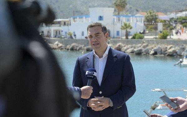 Αλ. Τσίπρας από Τήλο: «Έμπρακτο δείγμα της Ελλάδας που θέλουμε, της πατρίδας που μας αξίζει» (βίντεο)