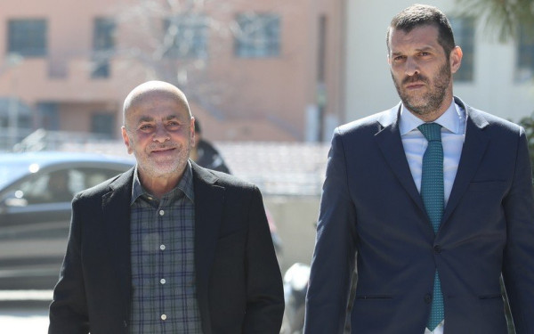 Διαιτησία: Αντίδραση του Αλαφούζου για την κίνηση Μητσοτάκη και καταγγελία του Ολυμπιακού για τον Σαββίδη