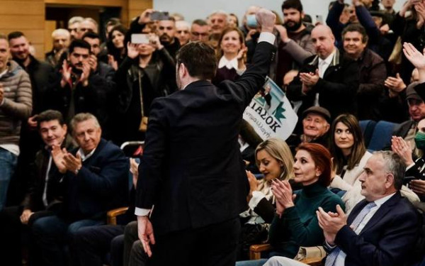 ΠΑΣΟΚ-ΚΙΝΑΛ: Έμφαση σε προτάσεις, social media και αναποφάσιστους 