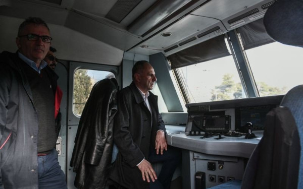 Τέμπη: Τις επόμενες μέρες το πόρισμα για την τραγωδία - O νέος πίνακας τηλεδιοίκησης στη Λάρισα (φωτ.)