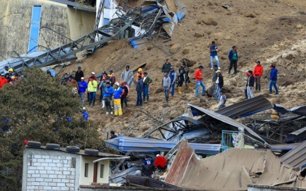 Κατολίσθηση στον Ισημερινό: 23 νεκροί, 67 αγνοούμενοι 