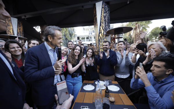 Κ. Μητσοτάκης: Ό,τι και να λέει ο κ. Τσίπρας, φαντάζεστε την «τερατογένεση» Τσίπρα-Ανδρουλάκη-Βαρουφάκη; (φωτ.)